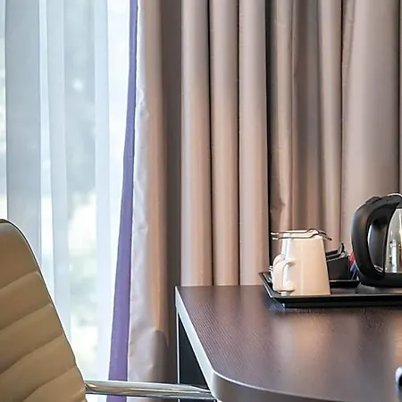 호텔 Premier Centre 3*