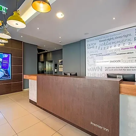 호텔 Premier Centre